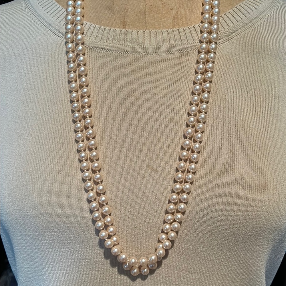 30” Knotted Faux Pearl Necklace (2)